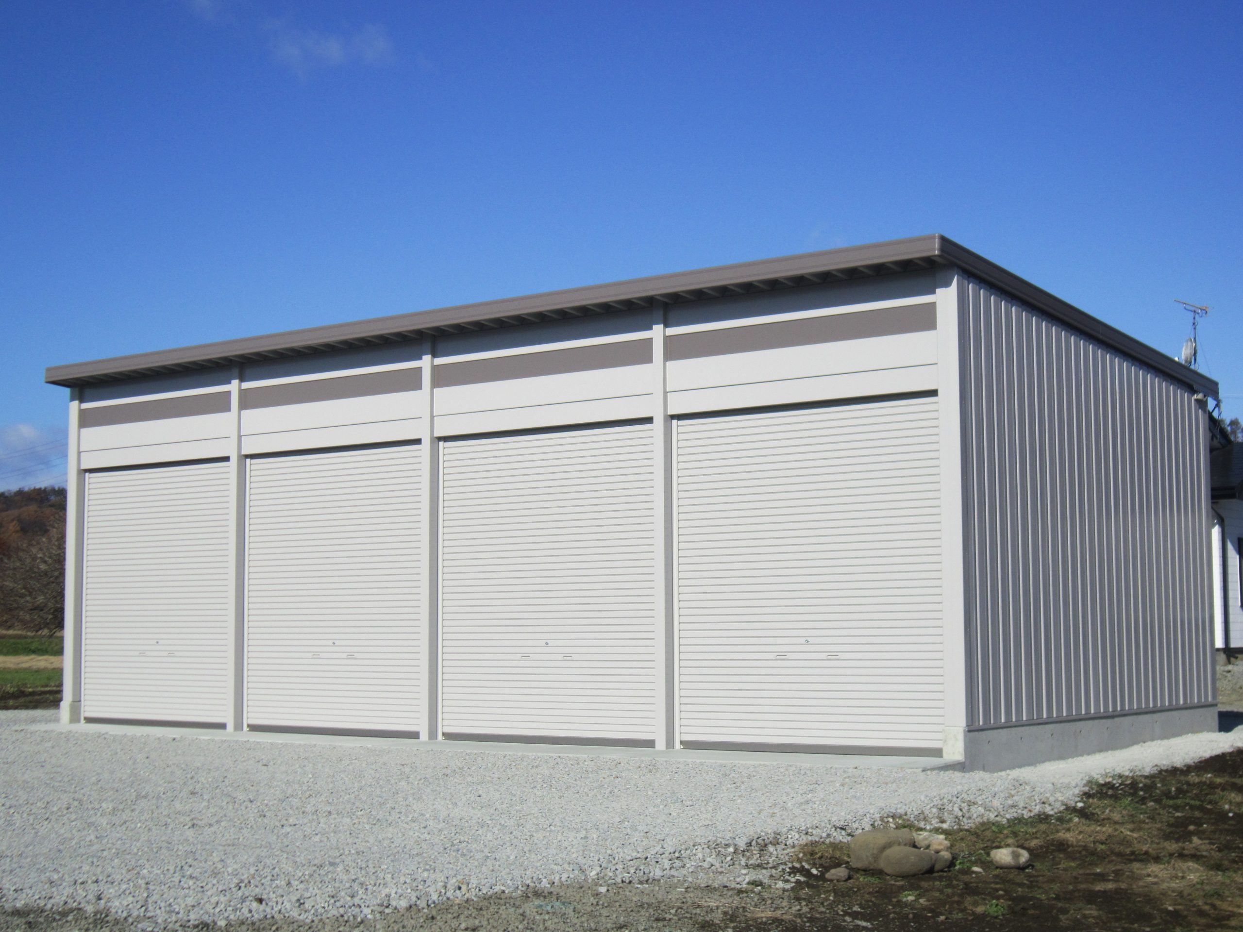 大型倉庫工事｜T様邸 岩手町 | 東北アルミ 